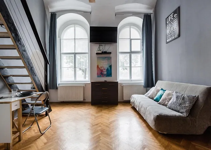 Mickey's Chain Bridge Apartament